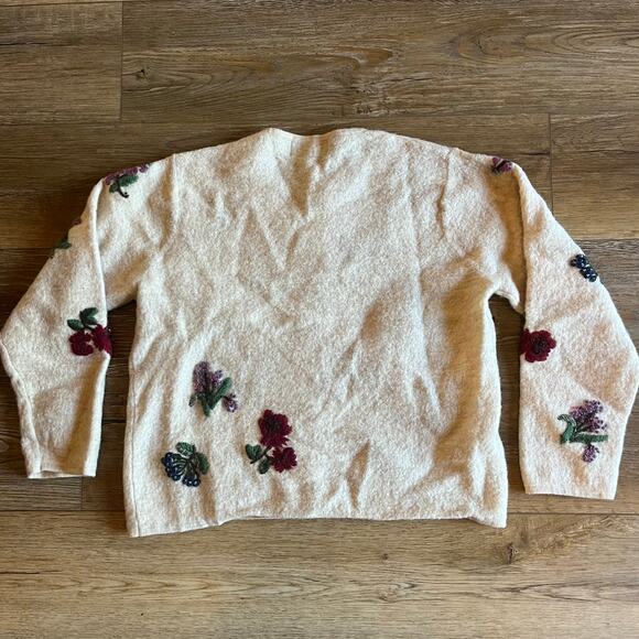 Vtg Newton Trading Co 100% WOOL Cardigan Sweater PM Embroidered Floral Cottage - Picture 4 of 7